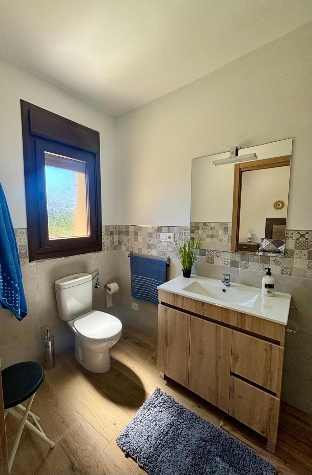 El Hondon Del Lugar Apartment Hoyos Екстериор снимка