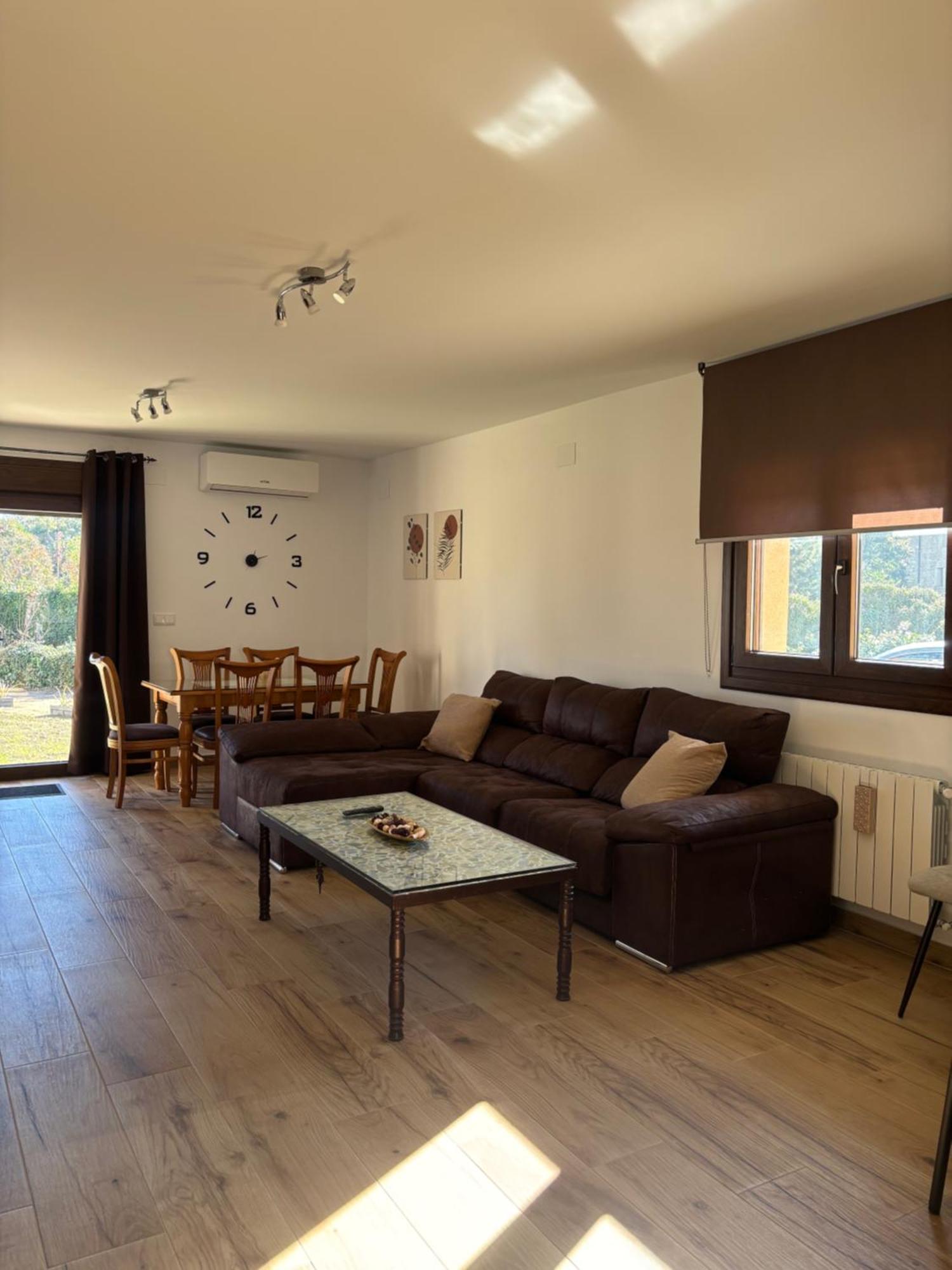 El Hondon Del Lugar Apartment Hoyos Екстериор снимка