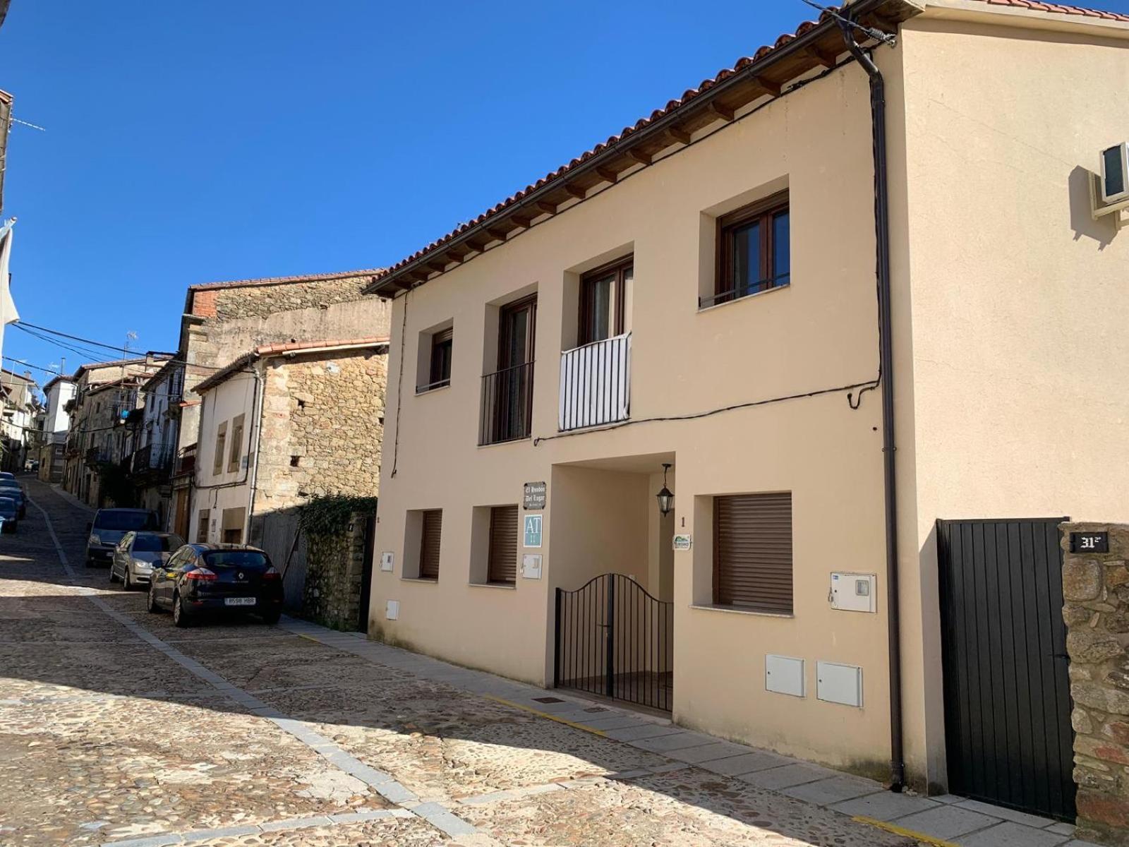 El Hondon Del Lugar Apartment Hoyos Екстериор снимка